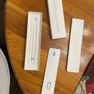 Apple Pencil Gen 1. Gently used.